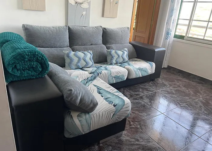 La Casita De Omar En El Corazon De Anaga Y La Laguna Las Mercedes